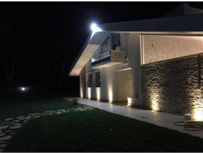 Villa al mare con vasca idromassaggio- Artemide Resort